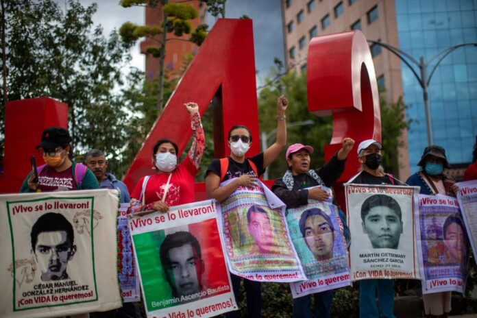 Ayotzinapa_México_detenidos